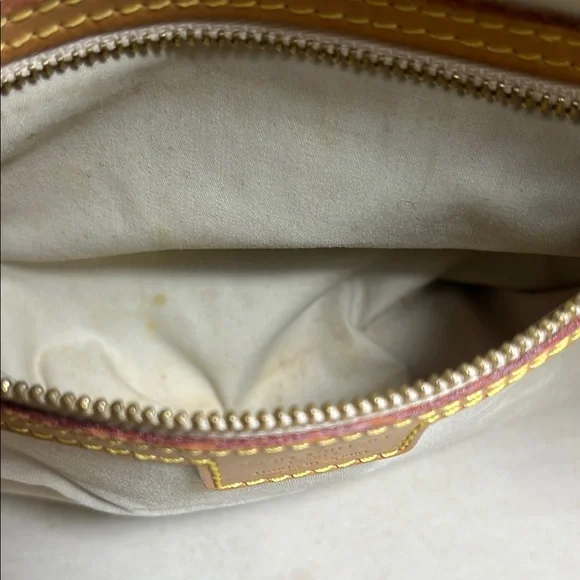 Louis Vuitton Mini Lin Marie Jean Canvas (REHAB) - Picture 10 of 14